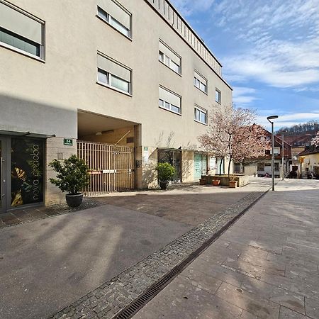 Apartment Irena Tour As Λιουμπλιάνα Εξωτερικό φωτογραφία