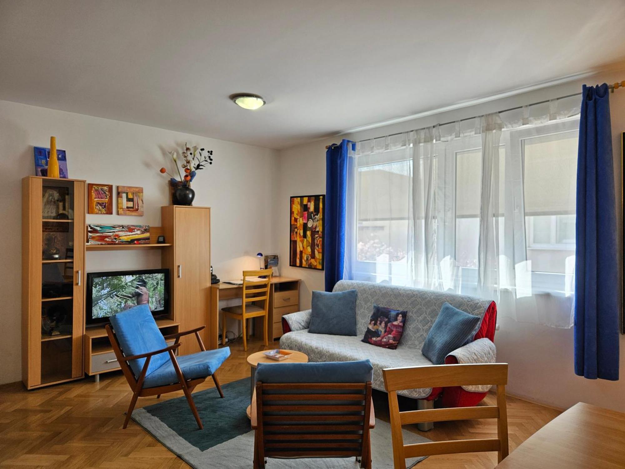 Apartment Irena Tour As Λιουμπλιάνα Εξωτερικό φωτογραφία